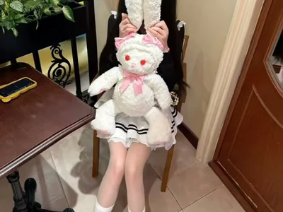 Xiao-wan-zi - Girl 