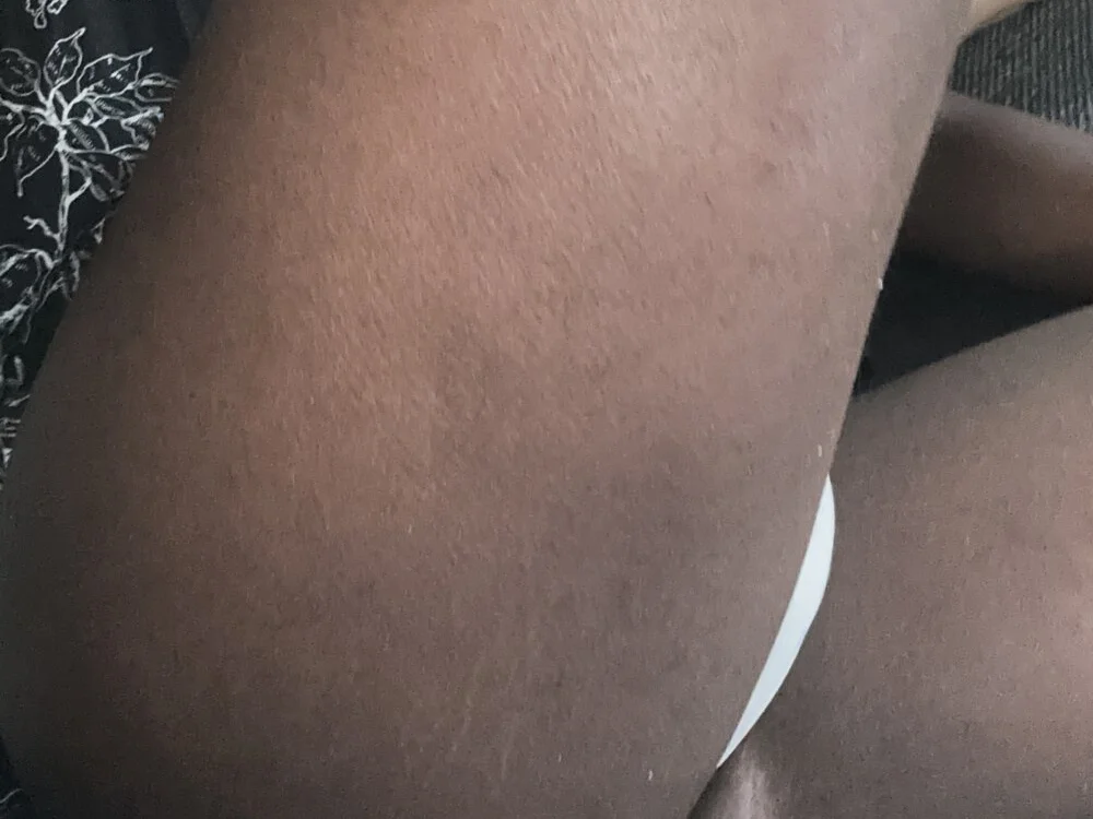 DinoAssBL: συνομιλία ΧΧΧ εκτός σύνδεσης