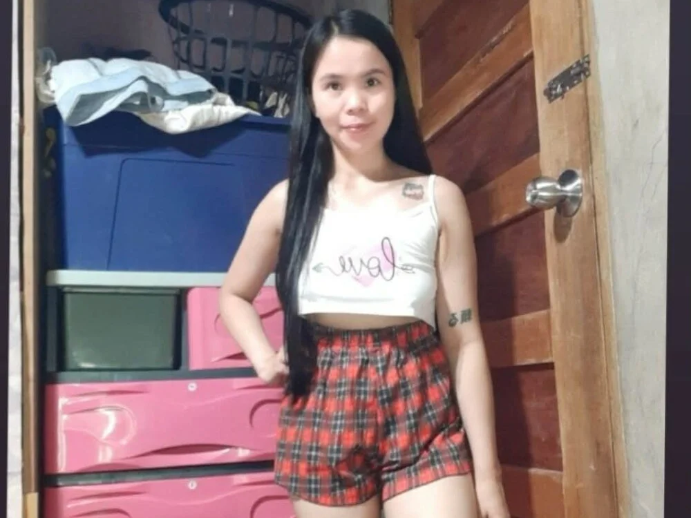 SexyFebbie's Offline XXX Chat