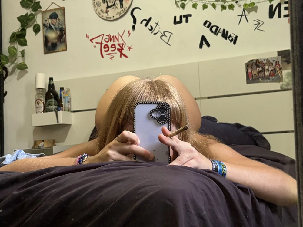 _luvpriisci's Offline XXX Chat