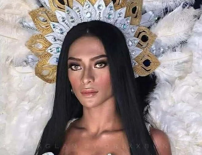 BlackbarbieXXL 離線 XXX 聊天