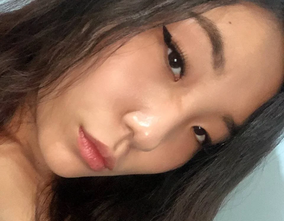 SuzySult's Offline Chat Room