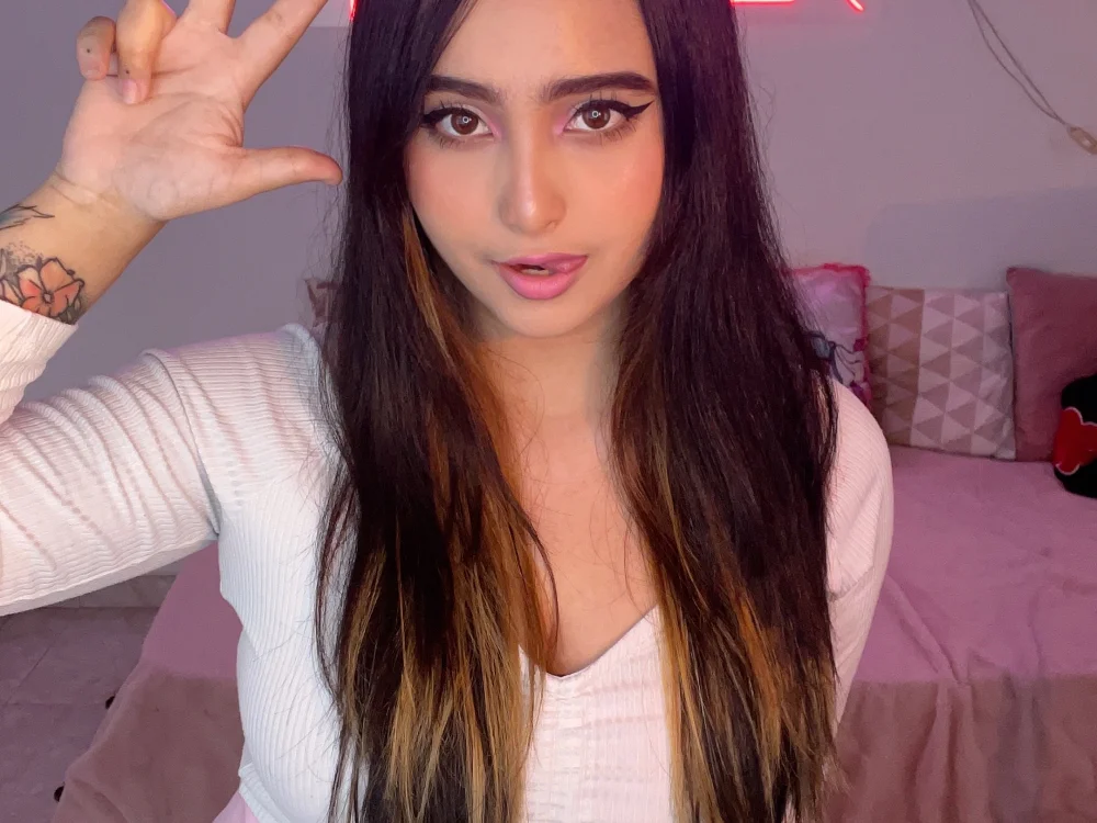 cutienanii's Offline Chat Room