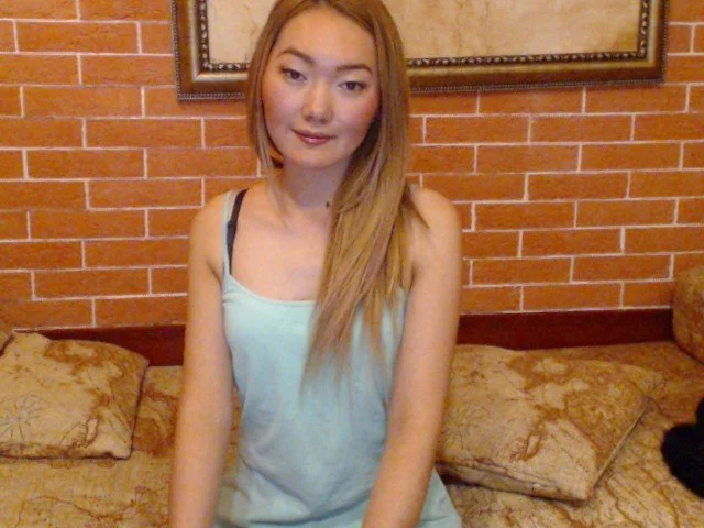 LesliePak's Offline Chat Room