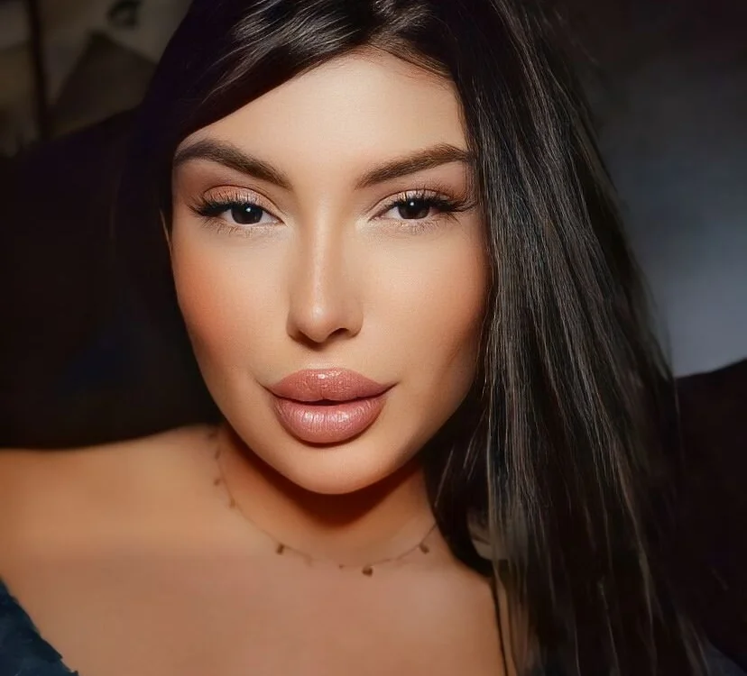 JamieBella's Offline Chat Room