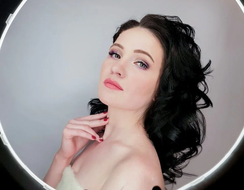 AnnieBell's Offline Chat Room