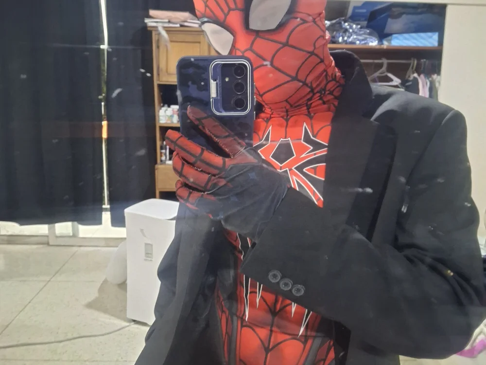 spideerfuck's Offline XXX Chat
