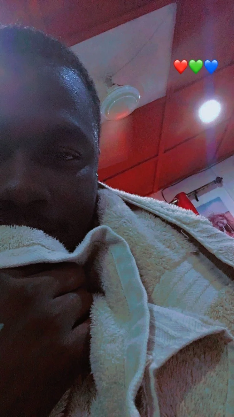 FREAKYBLAC23 live webcam