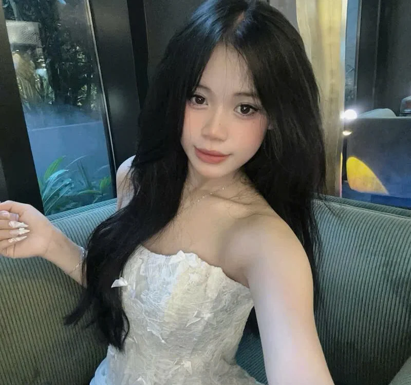 Rinn99 離線 XXX 聊天