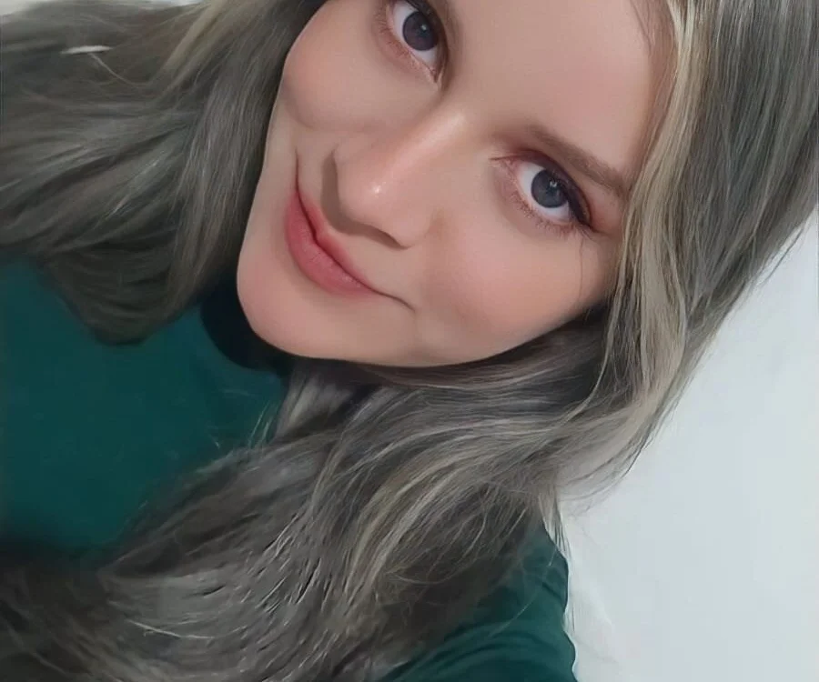 sara_ph Offline XXX-Chat