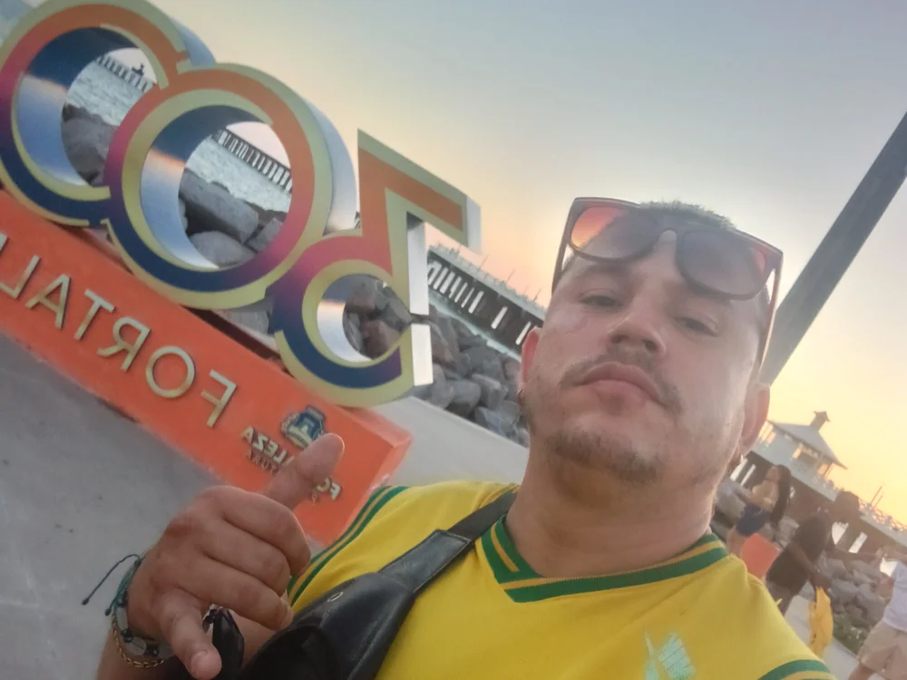 Daviddeeddddd offline chatrum