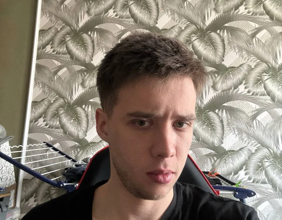 Stella_yyyyyn Offline XXX chat