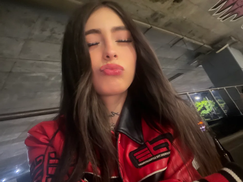 Camistar18 Chat XXX Ngoại tuyến