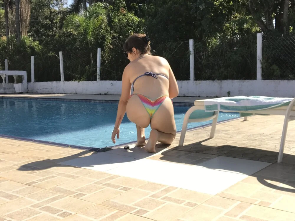 Cris_Redd's Offline XXX Chat