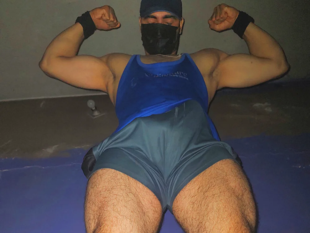 Pink_Anal_Virgin_Boy offline XXX-chatje