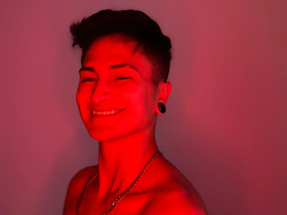 Lian_Bell's Offline Chat Room
