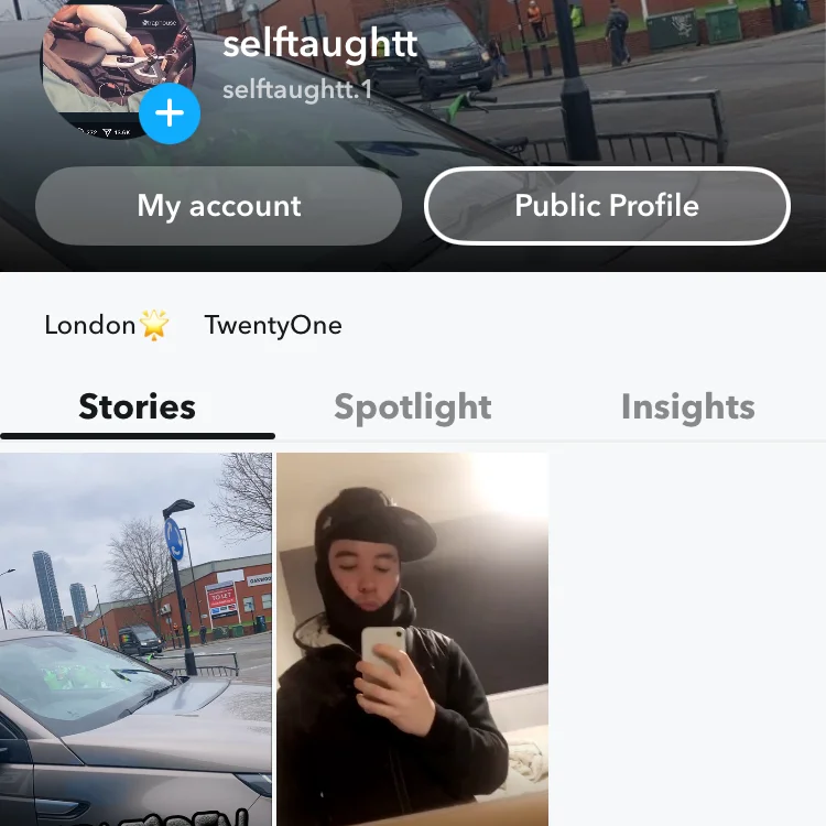 Offline XXX chat modela selftaught777