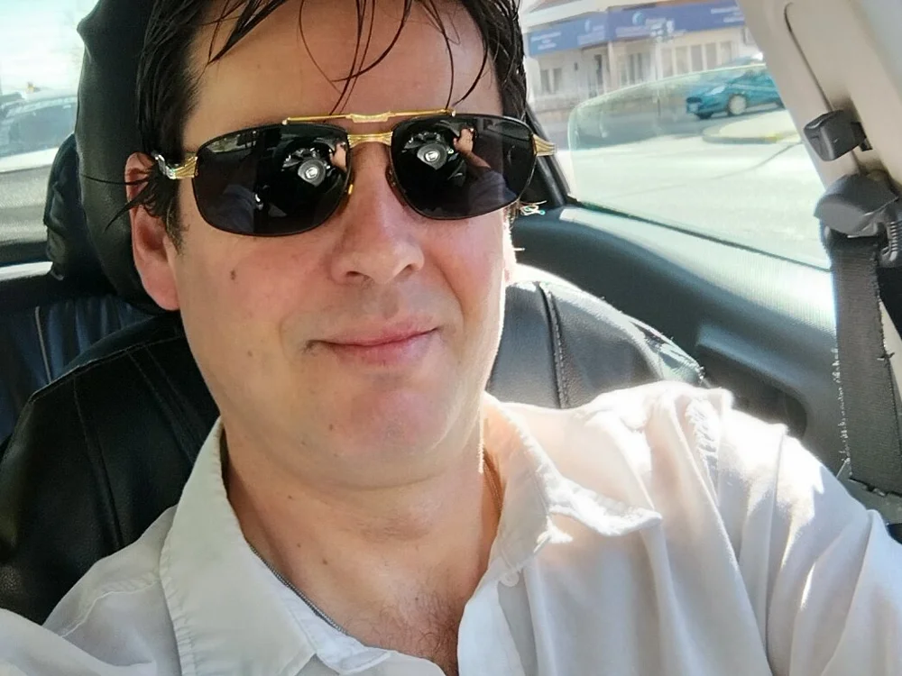 leo_HOT84 offline chatrum