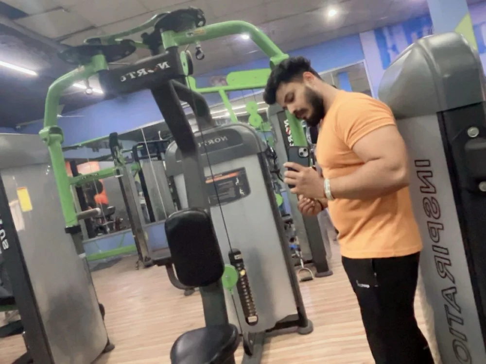 SANSKARI_PLAYBOY offline chatrum