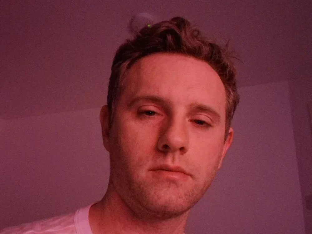 scott-2-hot offline chatrum