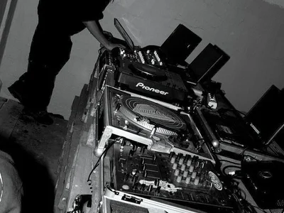 23_Sunra_23 - Boy 