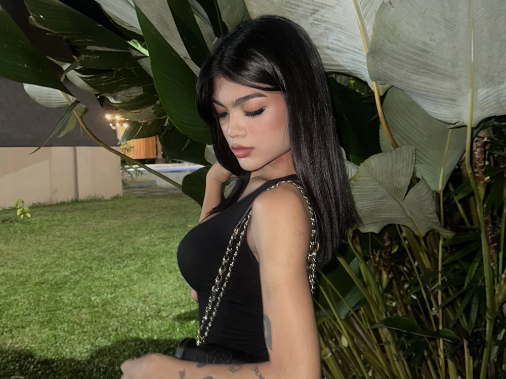 AveryBlesss Chat XXX Ngoại tuyến