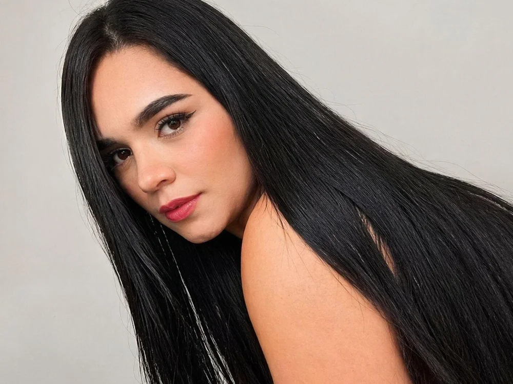 دردشة Afrodita_LuXXX الجنسية دون اتصال