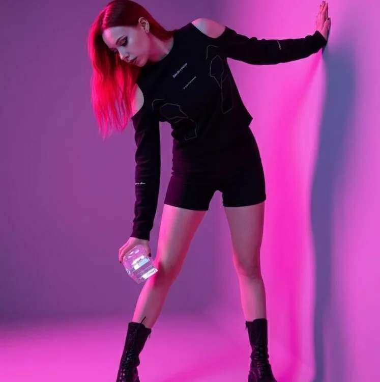 KIM_Forman4444's Offline Chat Room