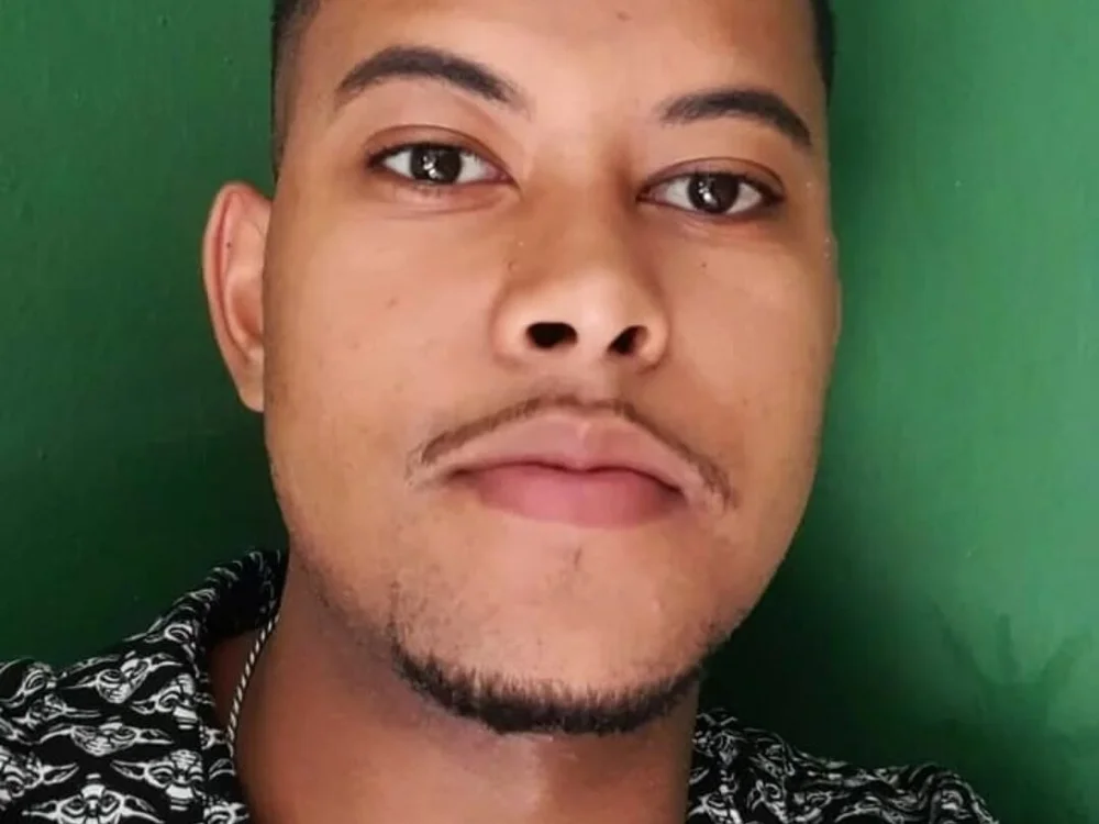 Coleorni's Offline Chat Room