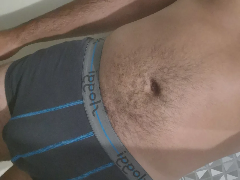 Tzonnnn_nathan's Offline XXX Chat