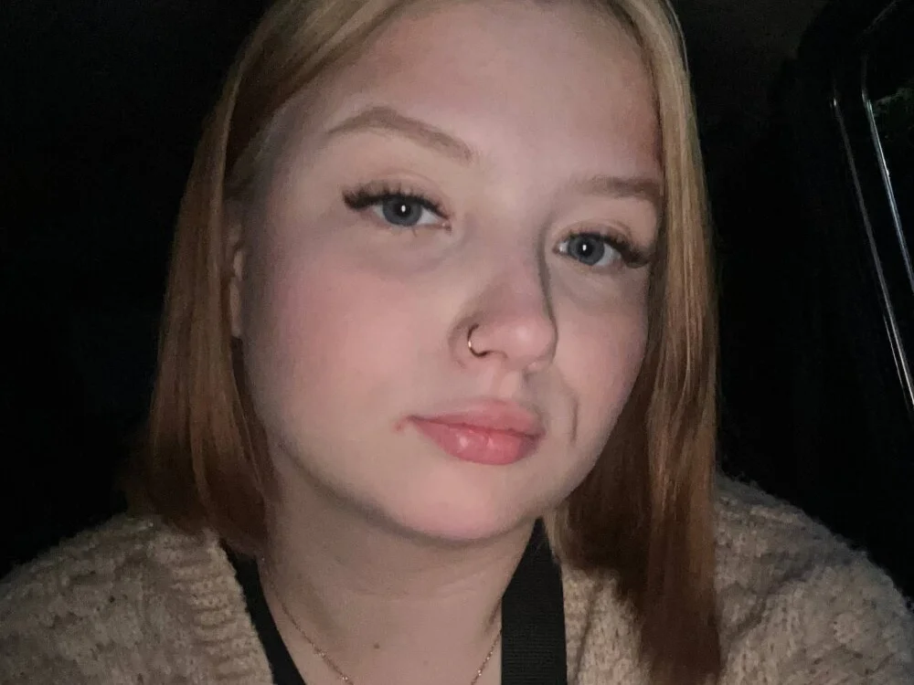 دردشة JenniferBerry الجنسية دون اتصال