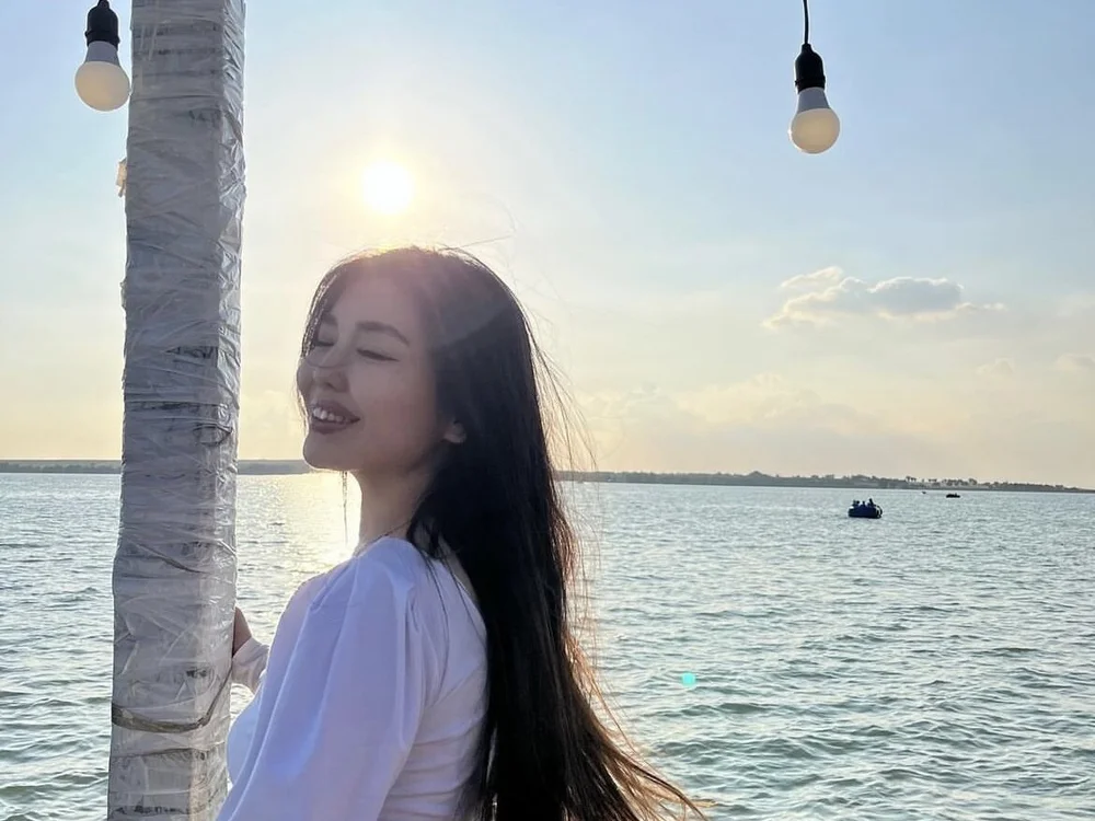 sweetie_girlln Offline chat-huone