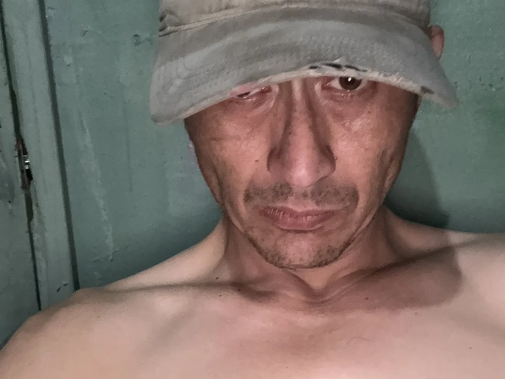 Chat +18 off-line de drew420downatsnap