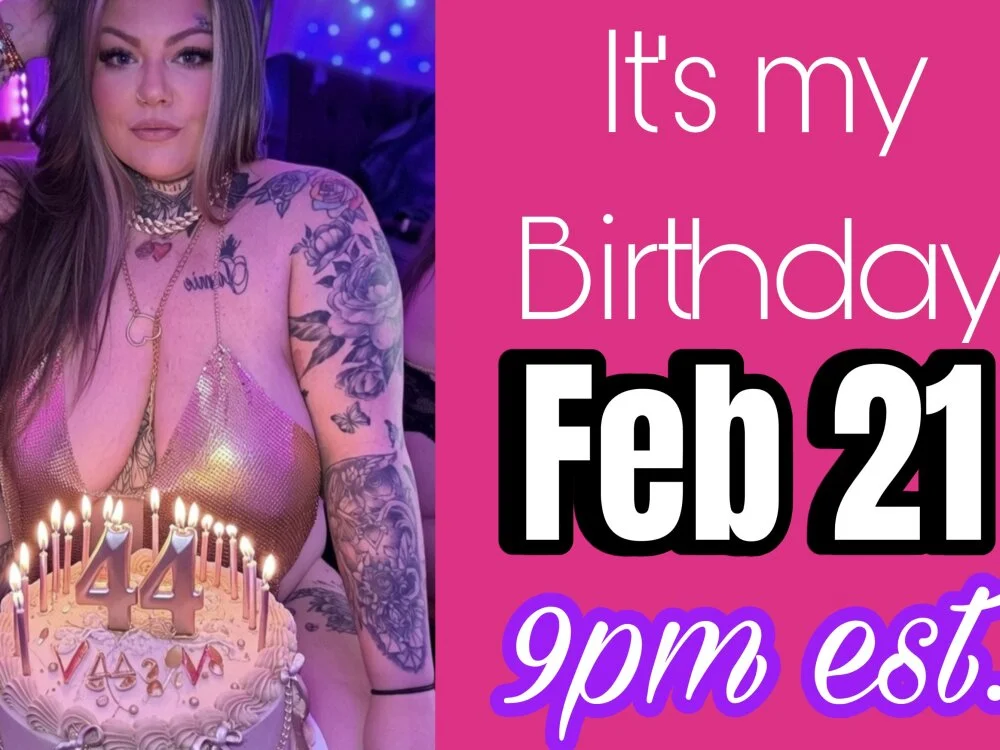 KikiBBW's Offline XXX Chat