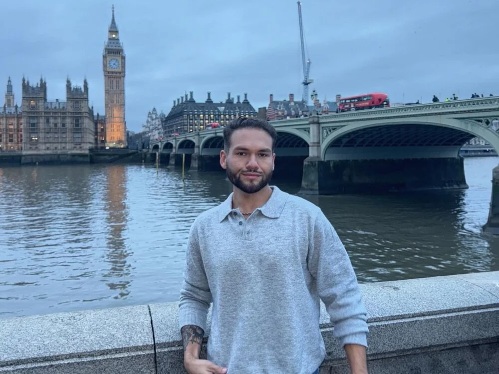 freakyrickyy Chat XXX offline