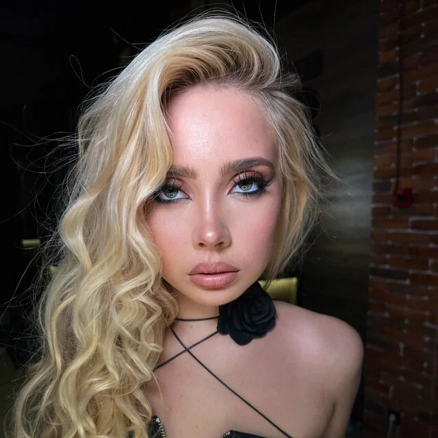 MargotMcgrant Offline XXX-Chat