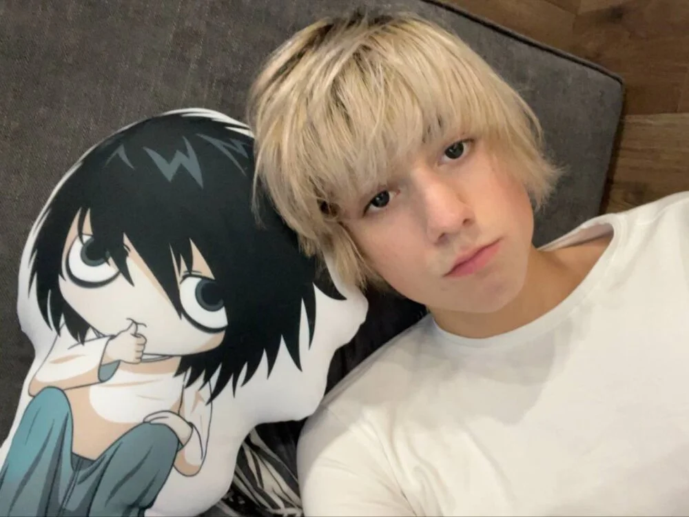 Offline XXX chat modela ll_Liam