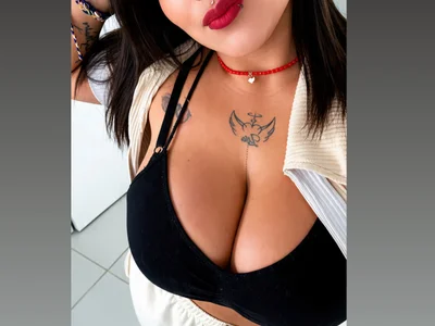 Sarah-917 on StripChat