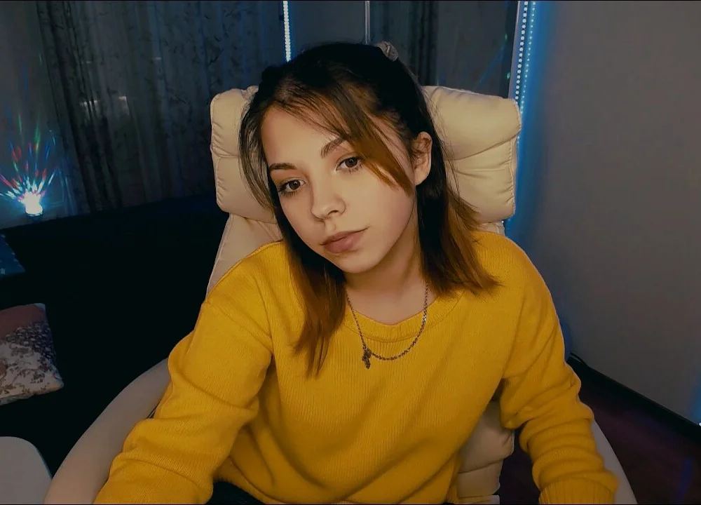 Fati_Vanilla's Offline Chat Room