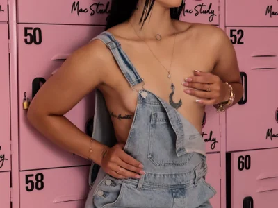 sam_lewins on StripChat