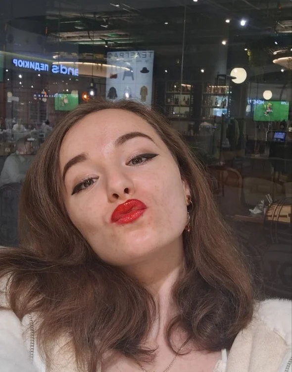 Mirenya's Offline XXX Chat