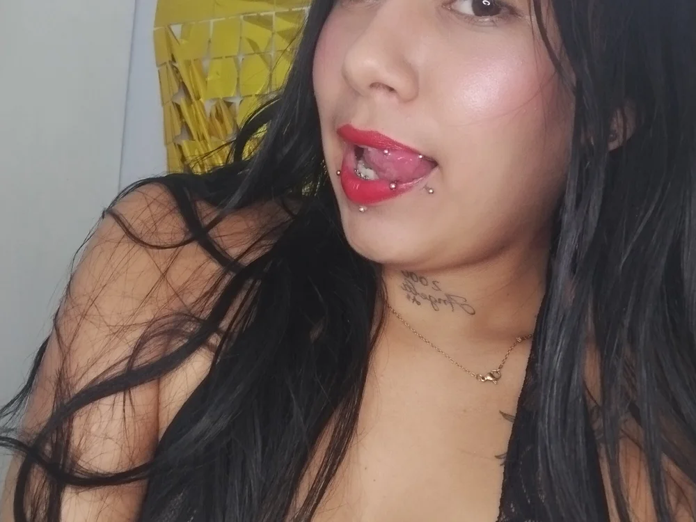 Angelica_2103 offline chatrum