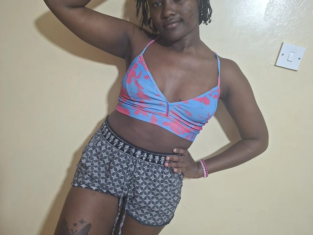 Bilik Sembang Luar Talian Black_divas