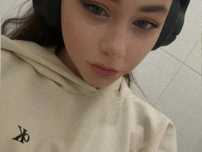 ElfLiana - Girl 