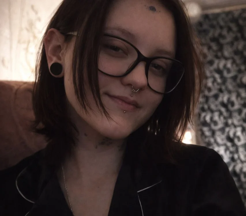 Withbeautyeyes Offline XXX-chat