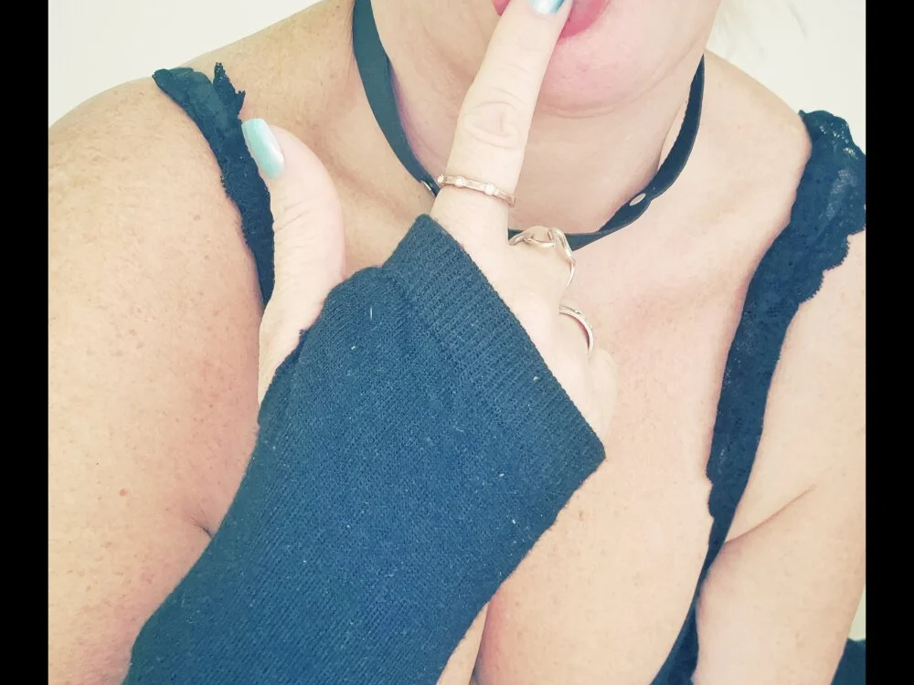 spicy_grandma 오프라인 XXX 채팅