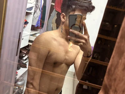 Yashhhh_69 - Boy 