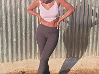 FitnessBabe live cam preview