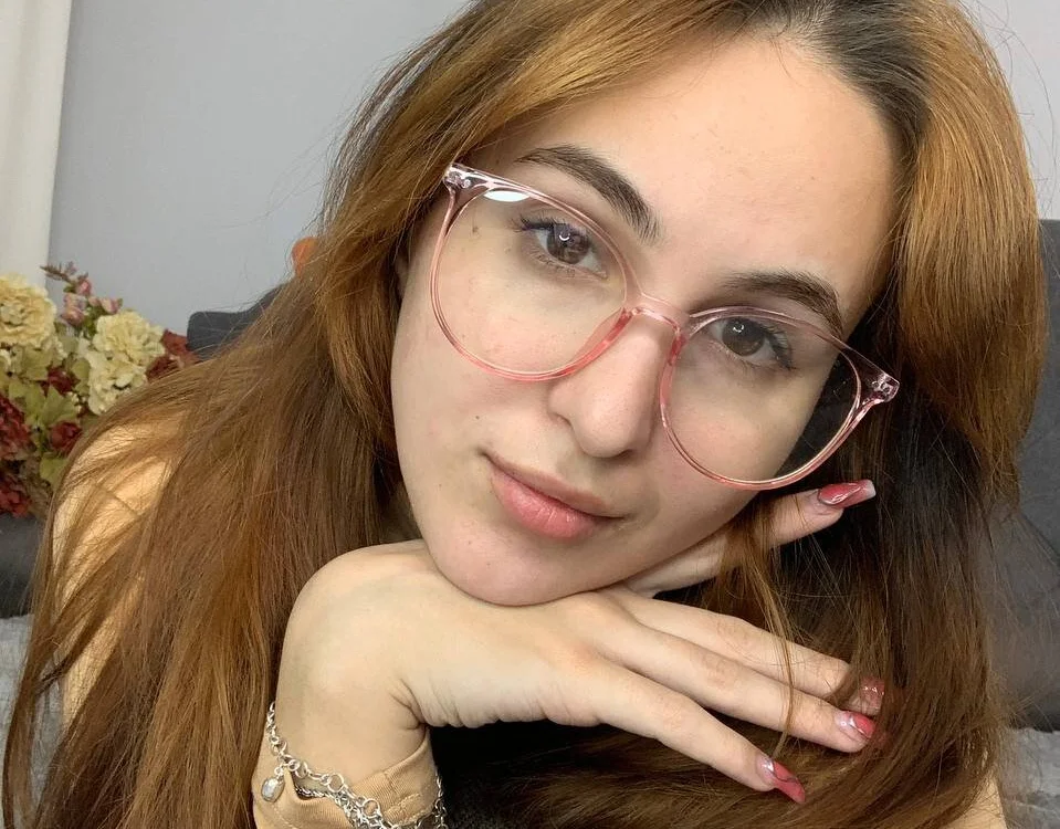 PhyllisRoss' Offline XXX Chat