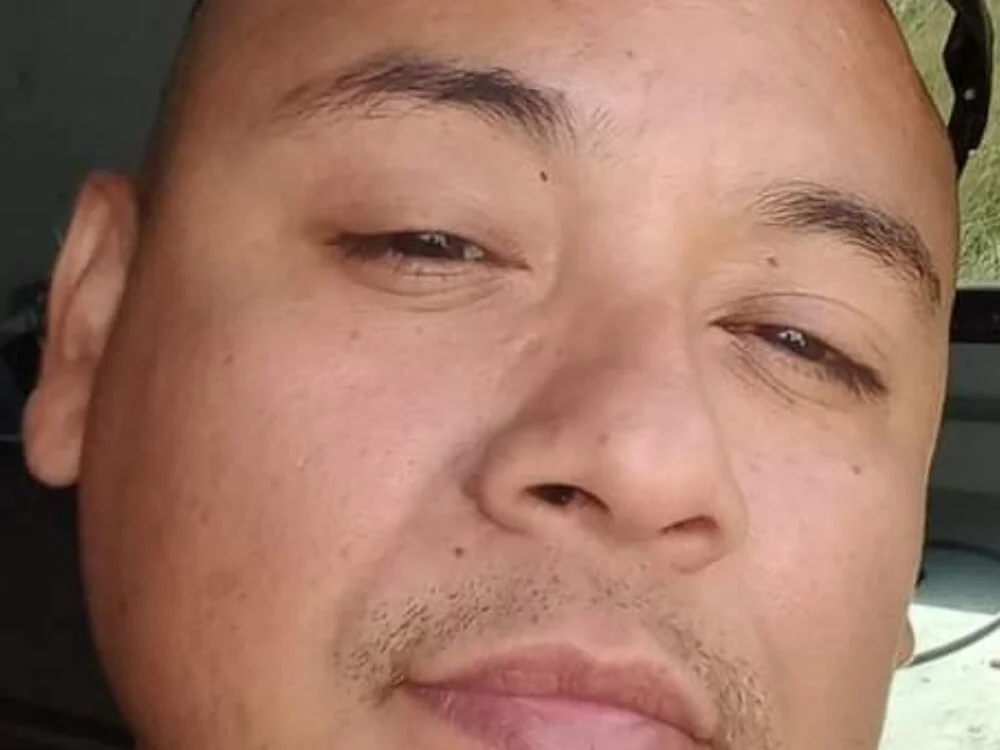 Mike_Hawk113: συνομιλία ΧΧΧ εκτός σύνδεσης